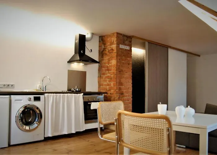 Amber Private Hostel