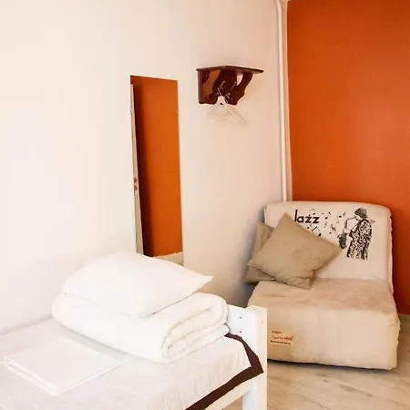 旅馆 Amber Private *