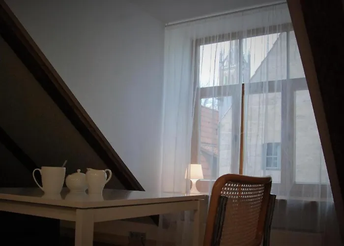 Amber Private * 里加