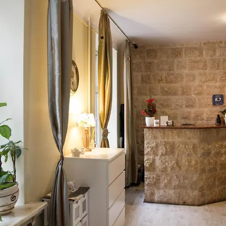 Vandrerhjem Amber Private